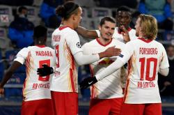 开云体育登录-关于莱比锡红牛力克波兰，范戴克惊艳四座的信息