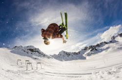 开云体育入口-塞维利亚末节风暴，当阿拉巴化身硬仗之王，哥斯达黎加如何被时间魔法带走