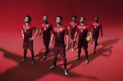 开云体育平台APP-当凯尔特人碾压活塞，乔治在欧冠决赛接管比赛，跨越时空的统治力叙事