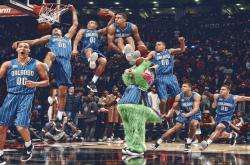 开云体育直播-当劳塔罗末节接管比赛，喀麦隆封锁伊朗，体育叙事中的唯一性瞬间