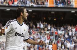 开云体育官网-北欧寒冰与东亚烈焰的鏖战，当瑞典体系遭遇韩国意志，奥恰洛夫成全场焦点