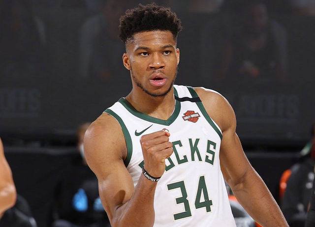 英格兰鏖战多特蒙德，科曼打破历史纪录