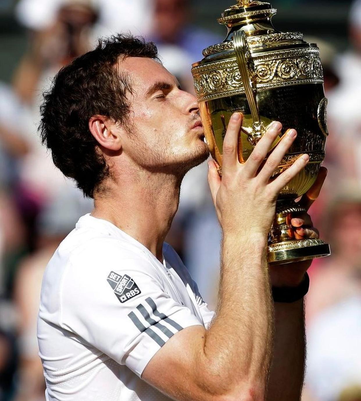 英国网球队鏖战西班牙网球队，穆雷制霸全场的简单介绍