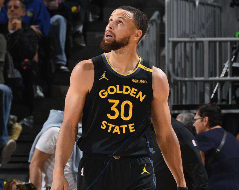 勇士遭人逆转,库里表现出色 勇士遭人逆转,库里表现出色