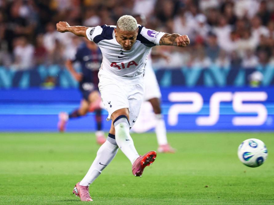 包含热刺神奇逆袭聚焦晋级的词条