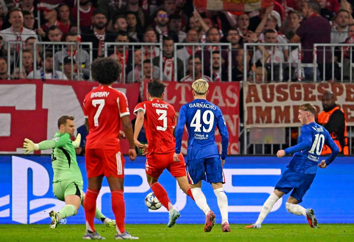 波黑队在比赛中强势崛起，跻身晋级行列的简单介绍