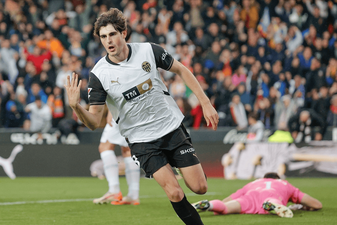 西班牙篮球联赛季后赛：瓦伦西亚取得四连胜的简单介绍