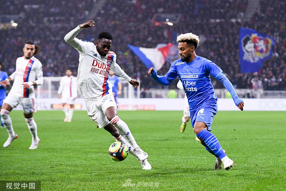 包含里昂险胜马赛，保卫联赛第三的词条