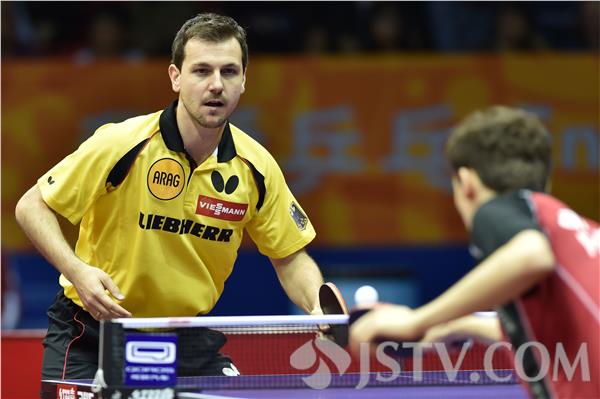 波兰队逆转韩国队，波尔点燃赛场