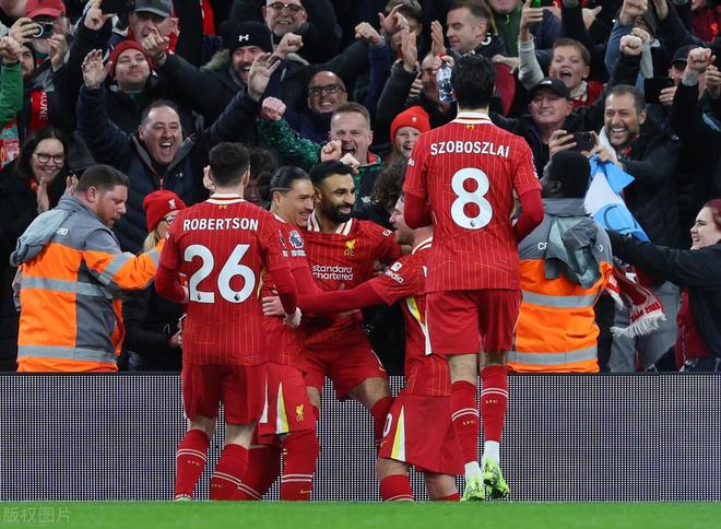 曼联客场大胜，重回争冠行列