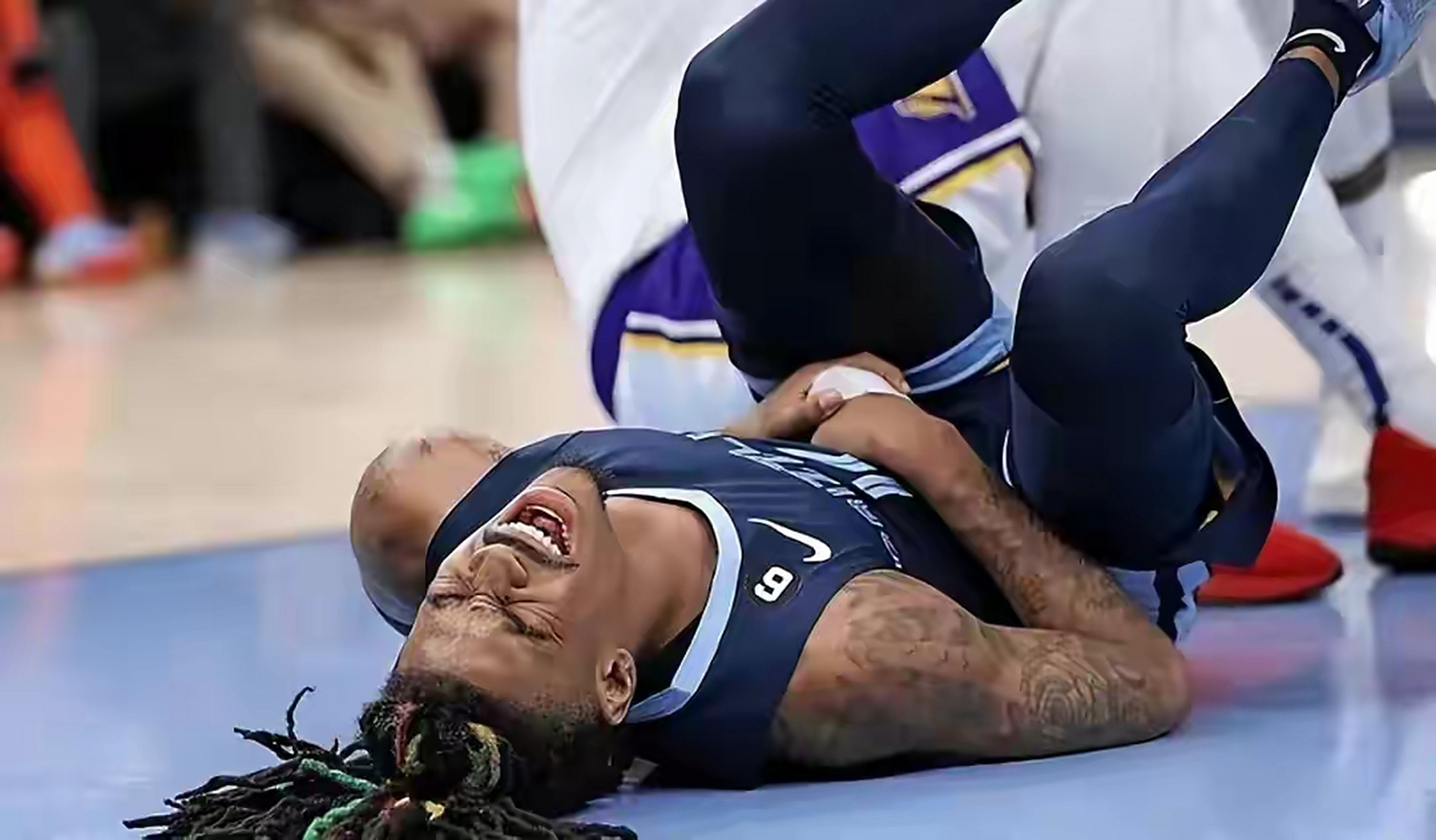 哥伦比亚爆冷加拿大，格列兹曼三分雨点燃全场的简单介绍