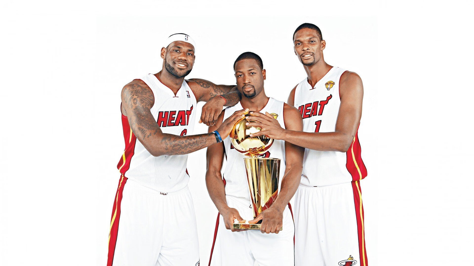 红牛二队鏖战索伯，勒克莱尔惊艳四座的背后，是F1中游车队的生存史诗