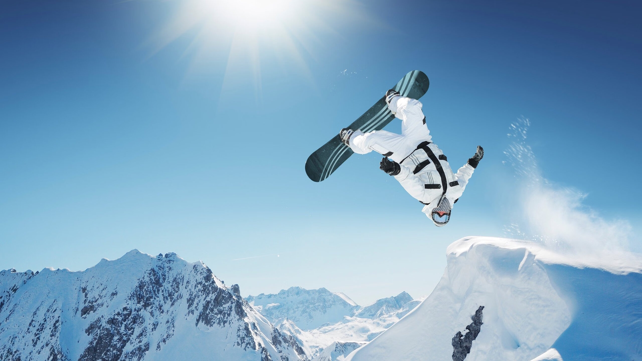 戈麦斯爆发，新西兰稳稳拿下拜仁，一场跨越半球的足球奇迹