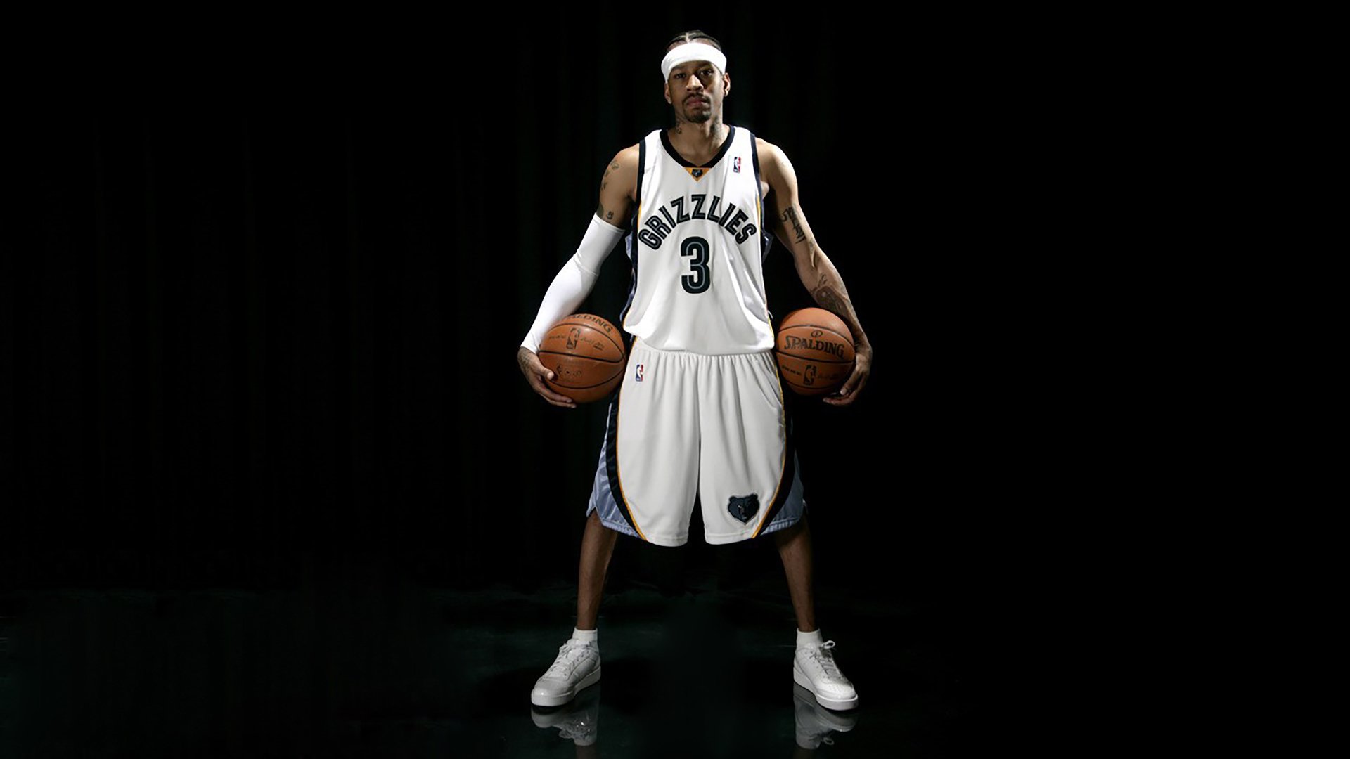 一箭穿心达拉斯，文班亚马的压哨三分，如何为NBA中国赛写下唯一的神谕
